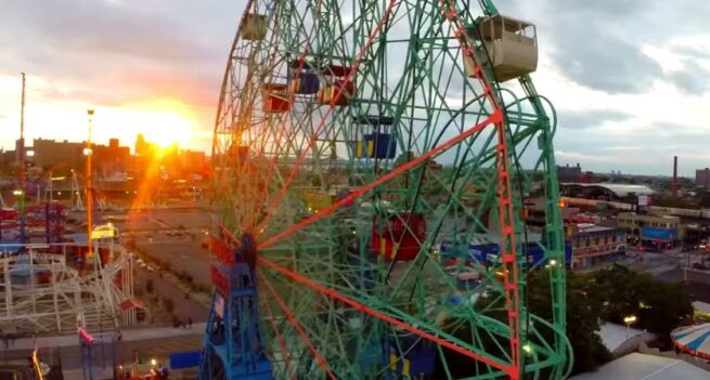 Przelot dronem nad Nowym Jorkiem 7