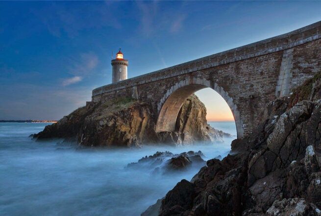 Zapierając dech w piersiach zdjęcia latarni morskich 3